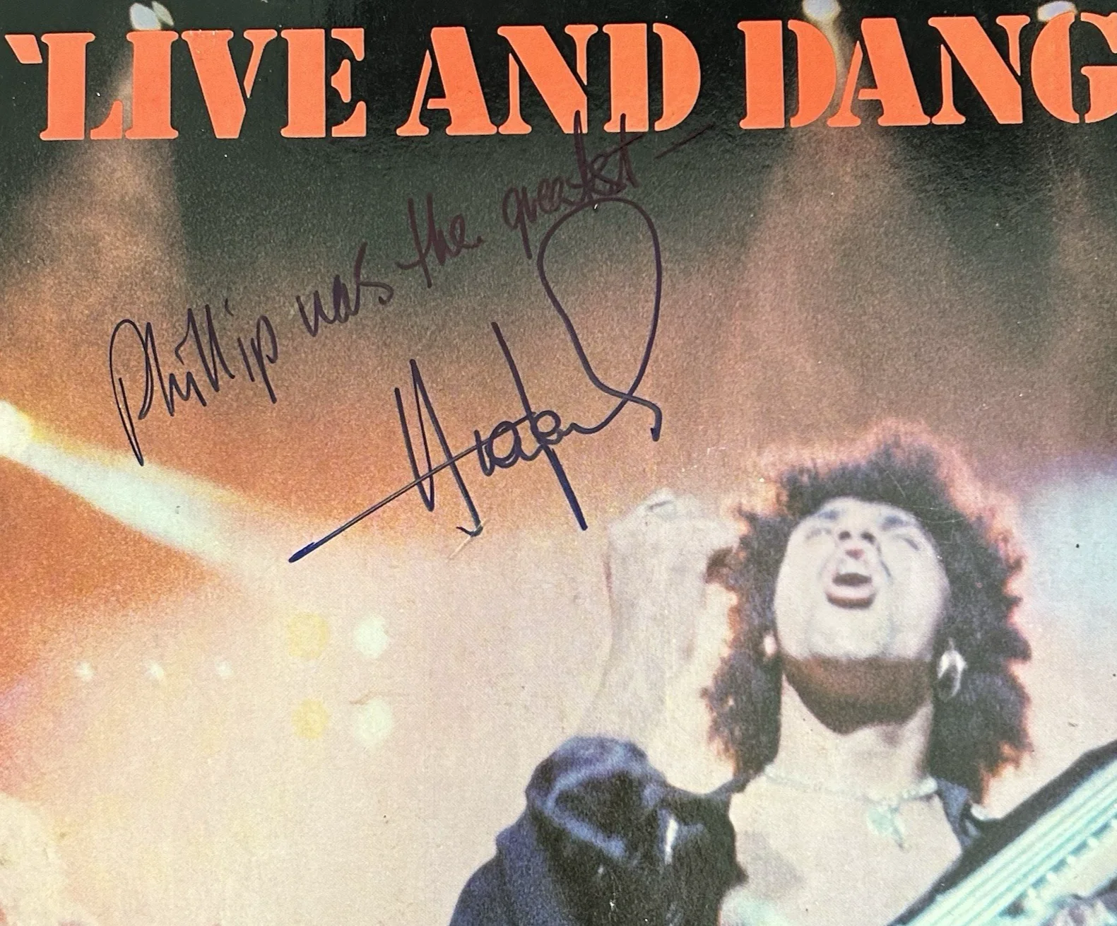 Thin Lizzy "Live And Dangerous" Vinyl - Autographed - Huey Lewis & Scott Gorham, изображение 3