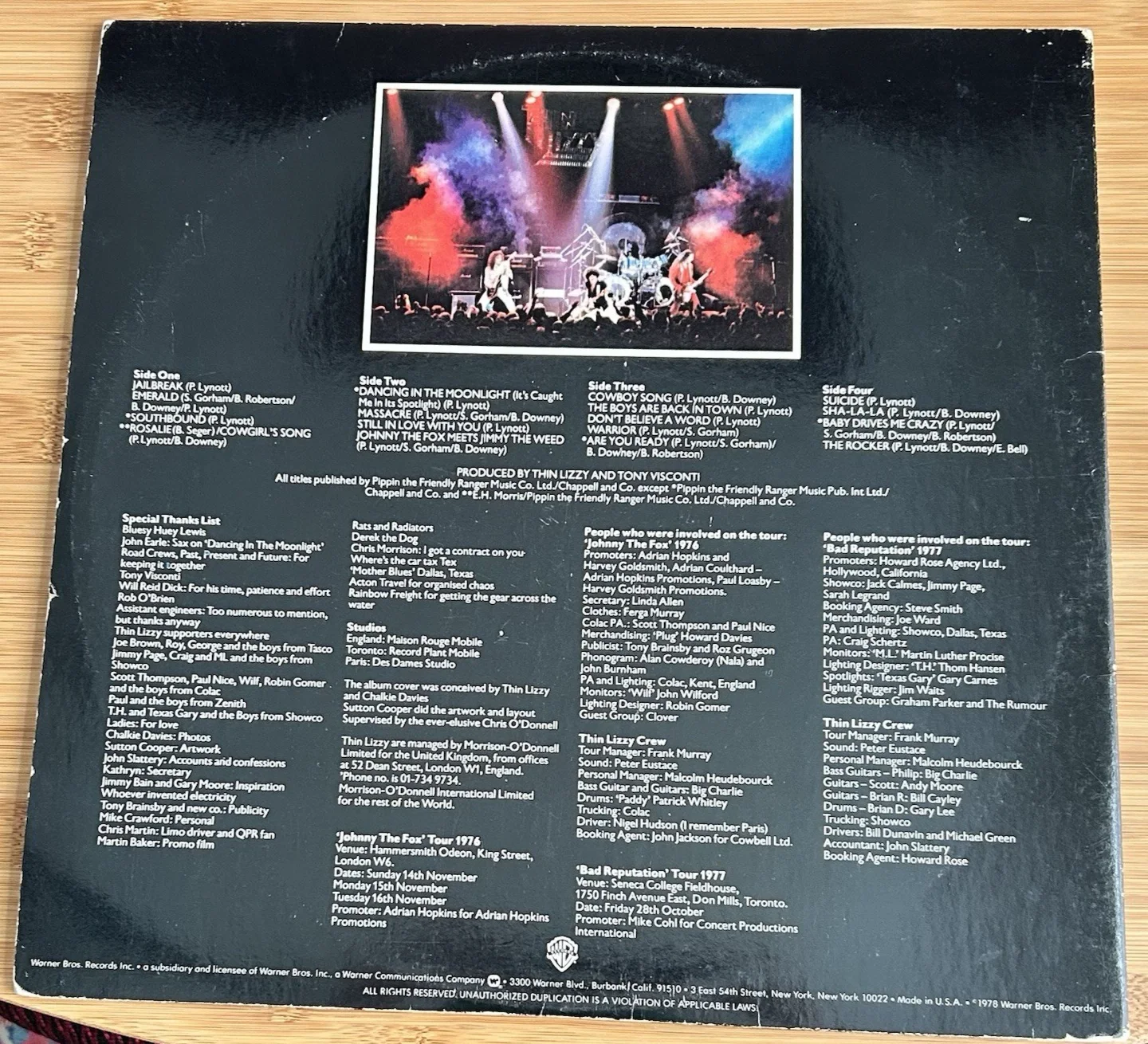 Thin Lizzy "Live And Dangerous" Vinyl - Autographed - Huey Lewis & Scott Gorham, изображение 5