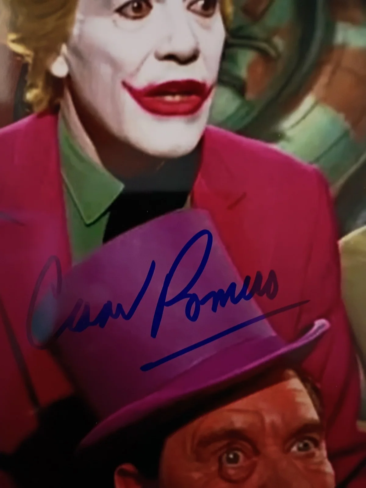 Cesar Romero — Cesar Romero Batman Signed 8x10 COA W/Matching Numbered Sticker, image 3