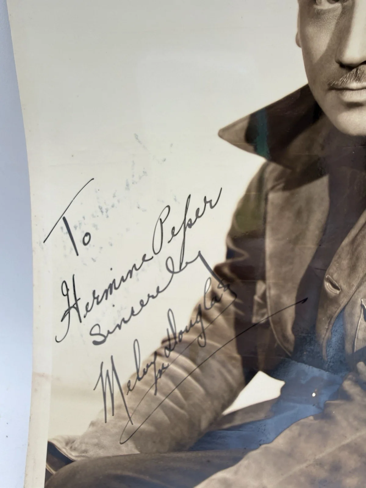Melvyn Douglas — Melvyn Douglas Handsome Signed Vintage Original Photograph Autographed 8x10, изображение 2