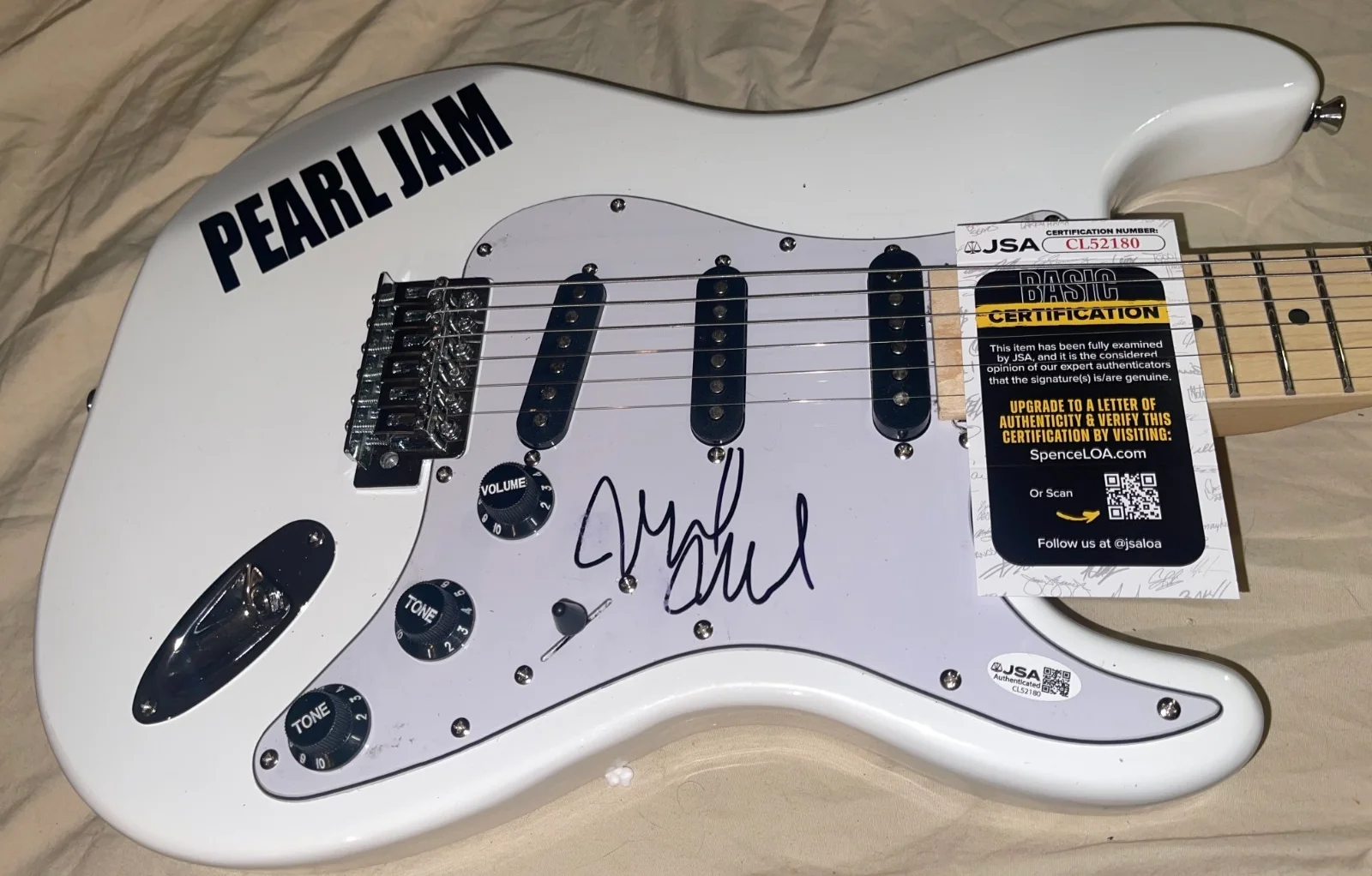 Mike McCready Pearl Jam Ten Vs Yield Autographed Signed Electric Guitar JSA, image 2