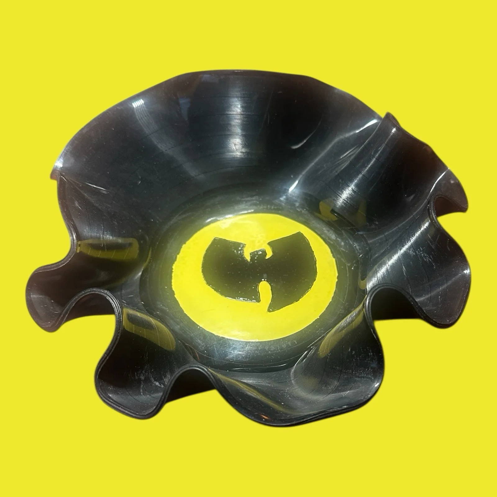 WU-TANG CLAN Melted Vinyl Record Bowl Hip Hop Handmade Art Decor Upcycled LP, изображение 2