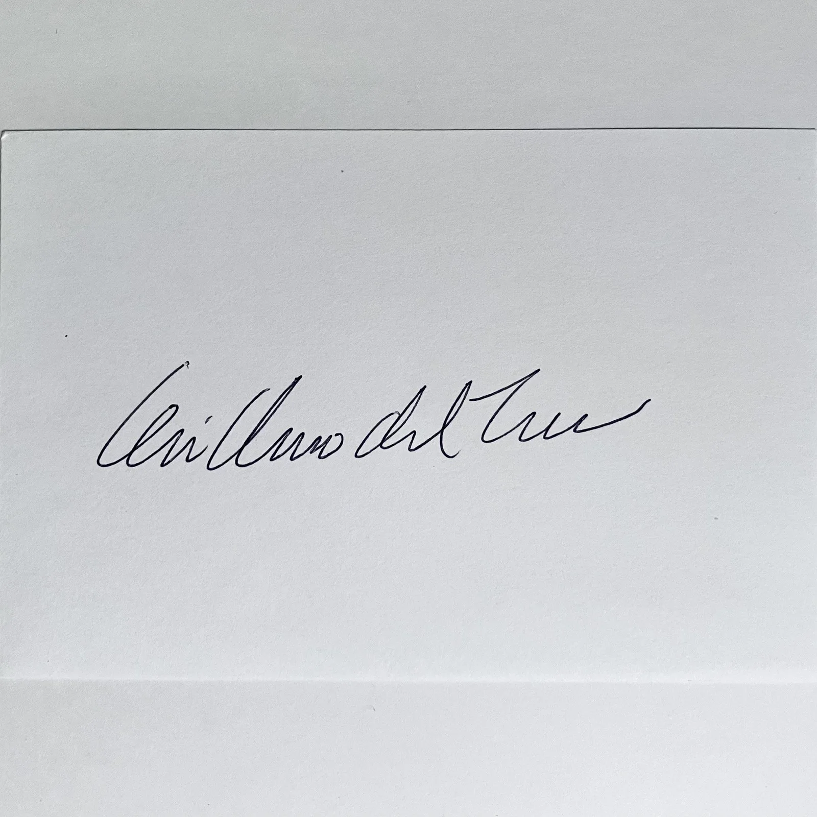 Guillermo Del Toro — GUILLERMO DEL TORO Signed 4x6 Card / HELLBOY 1&2, Pan’s Labyrinth, FRANKENSTEIN, изображение 2
