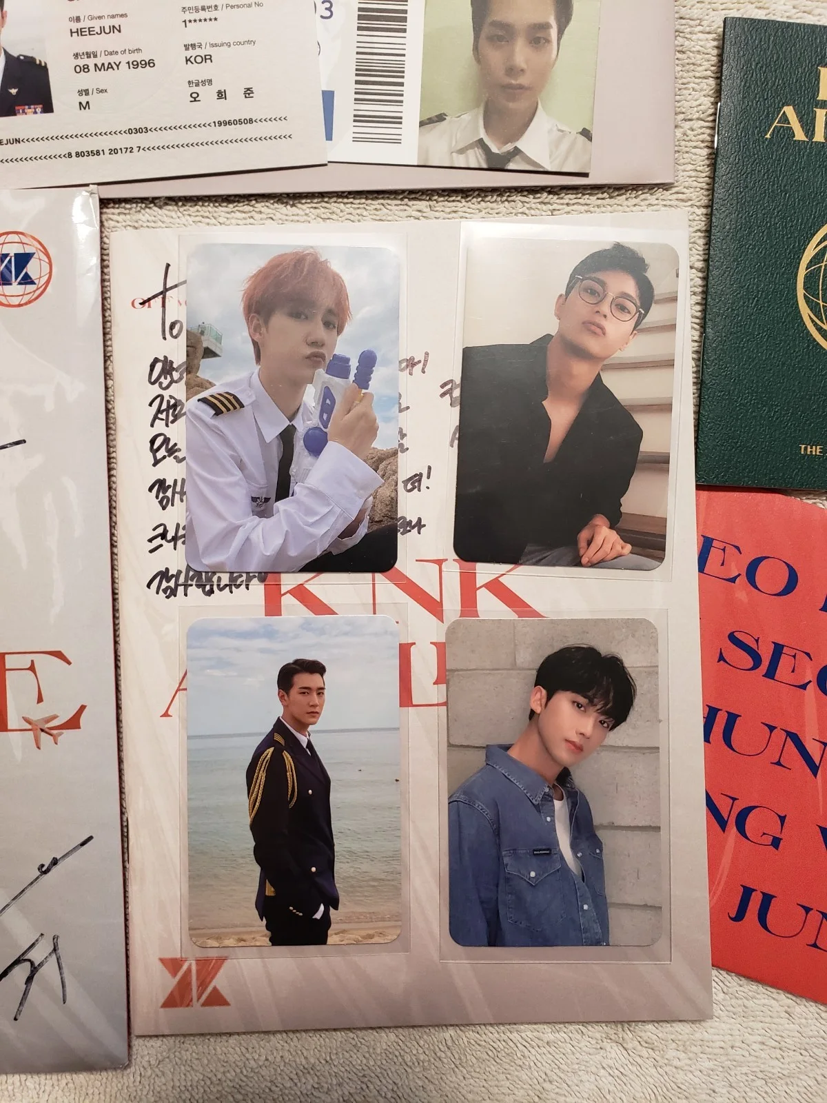 Autographed KNK Airline Third Mini Album Original CD & Booklet + Photocards, изображение 3