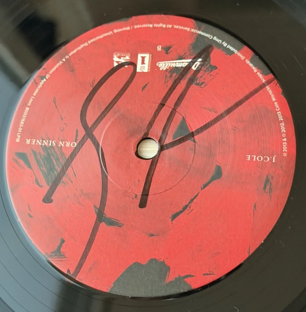 J. Cole Signed Autographed Born Sinner Album LP Vinyl Disc PSA/DNA AUTO, изображение 2