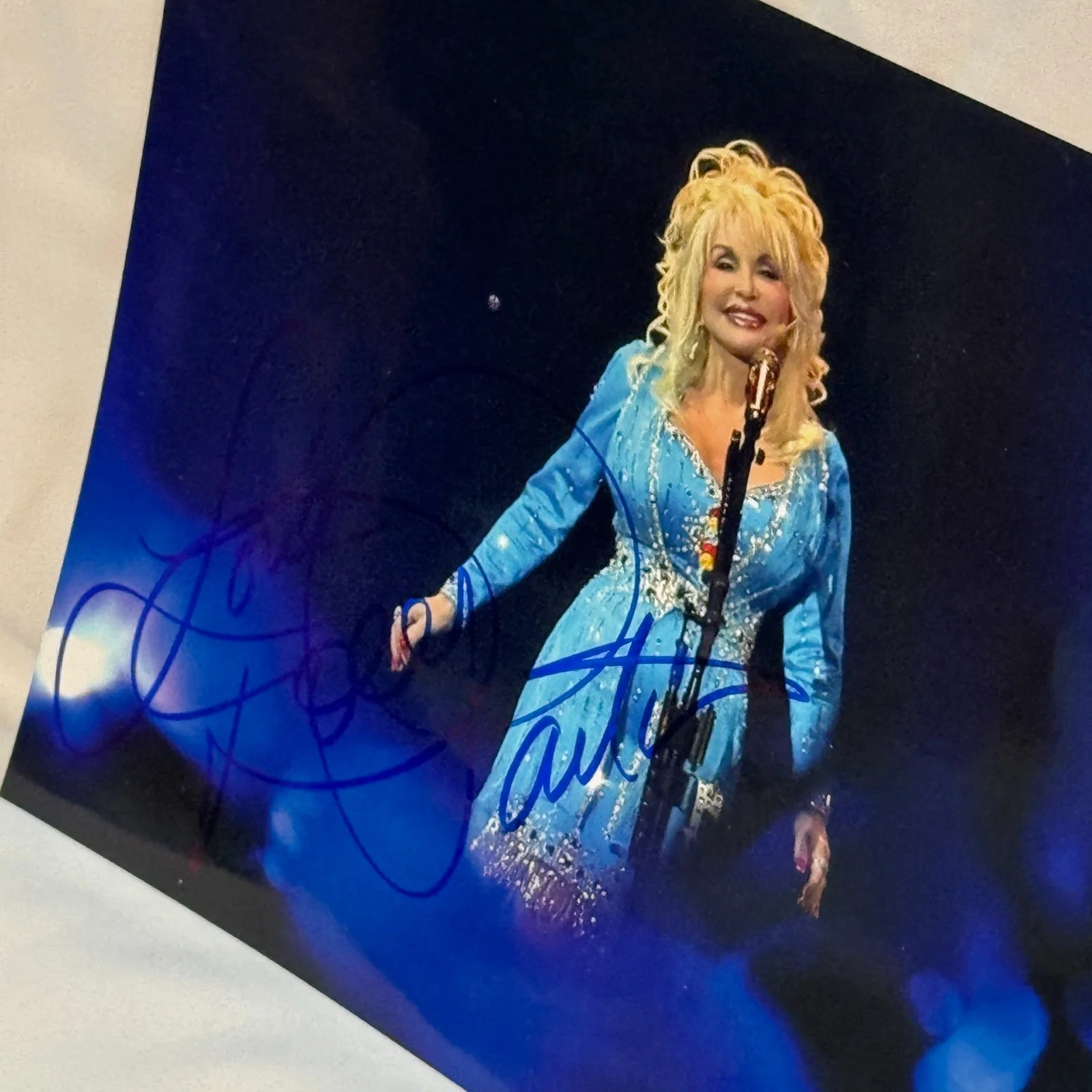 DOLLY PARTON SIGNED AUTOGRAPHED CONCERT SHOW COLOR PHOTOGRAPH AUTO PHOTO W/ COA, изображение 4