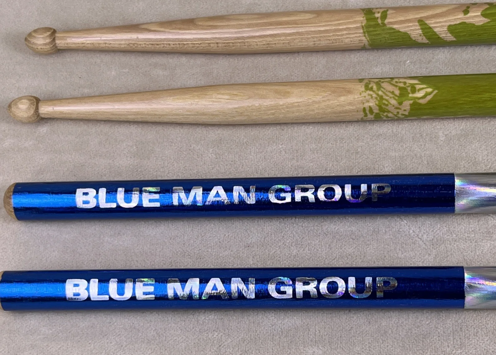 Blue Man Group Commemorative Collector Drum Sticks 2 Sets Vic Firth Preloved, изображение 2