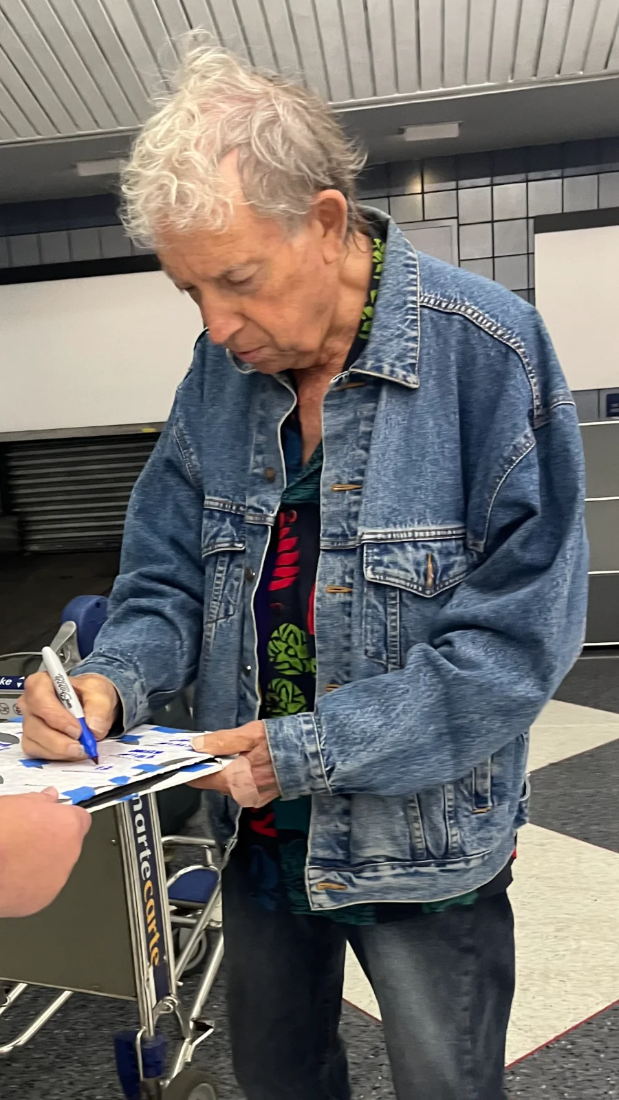 GFA Struttin' My Stuff Star * ELVIN BISHOP * Signed Electric Guitar PROOF COA, image 3