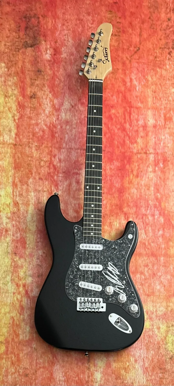 GFA Quiet Riot Guitarist * CARLOS CAVAZO * Signed Electric Guitar PROOF COA, image 4