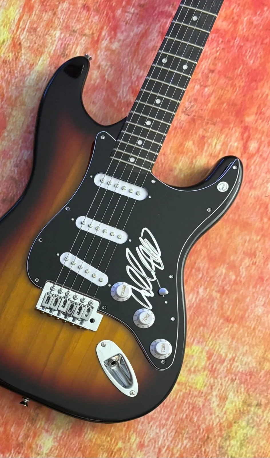 GFA Quiet Riot Guitarist * CARLOS CAVAZO * Signed Electric Guitar PROOF COA, image 5