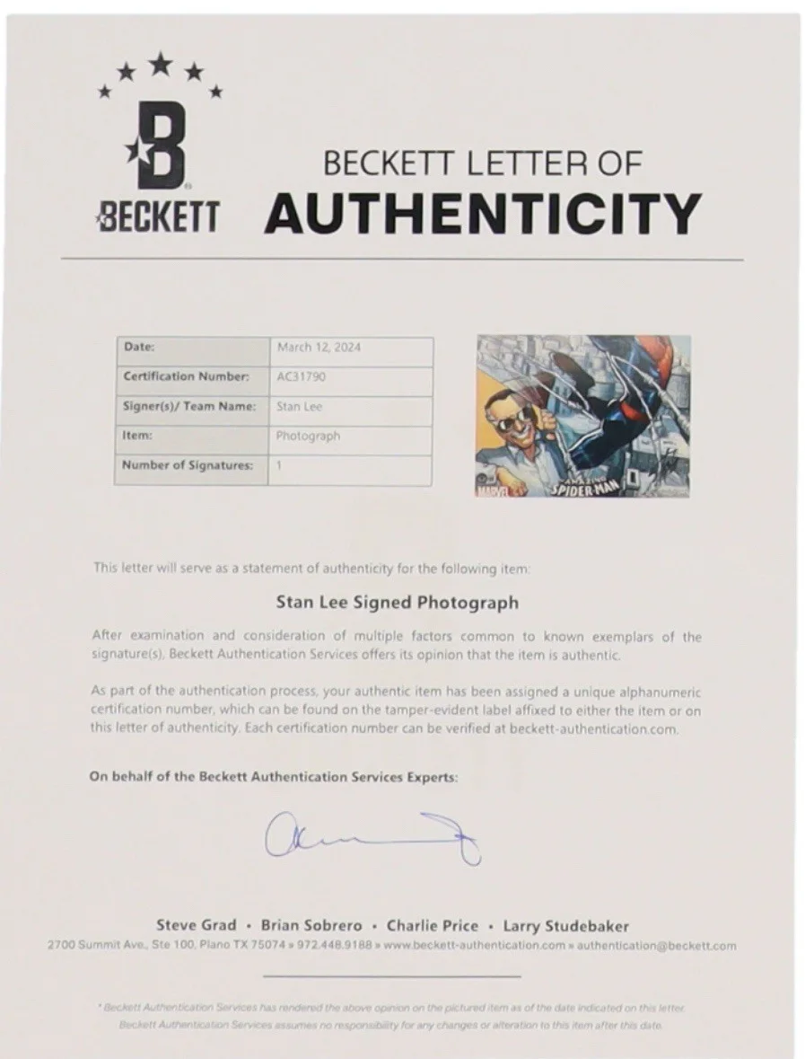 Stan Lee — Stan Lee Signed Spider-Man Framed Photo Beckett COA Marvel Autograph Display, image 2