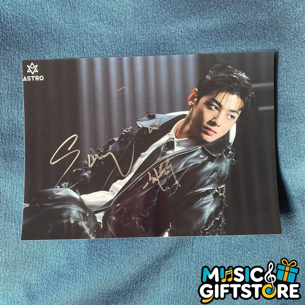 ASTRO Cha EunWoo Autographed Photo 4*6 Autographs K-POP Collectibles 2025a #MUGS, image 2
