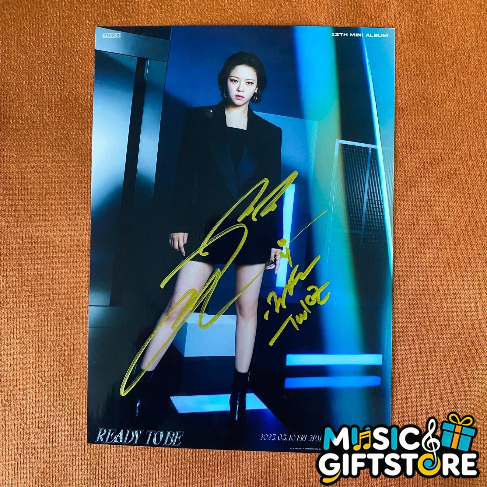TWICE Ready TO Be Autographed Signed Photo 4*6 K-POP Collection 2025A #MUGS, изображение 3