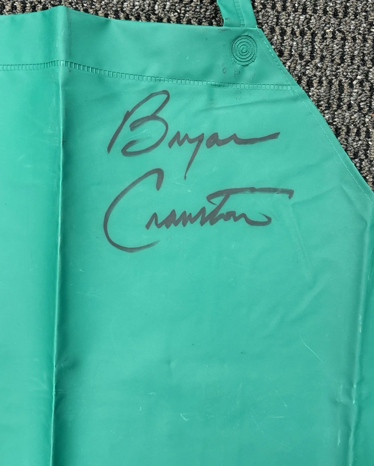 Bryan Cranston — Bryan Cranston Walter White Signed Autograph Breaking Bad Apron Prop PSA/DNA, image 2