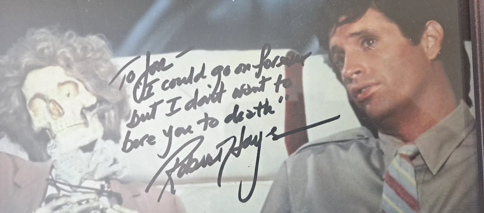 ROBERT HAYS — ROBERT HAYS Authentic Hand-Signed "AIRPLANE! - STRIKER" 8X10 Photo, image 3