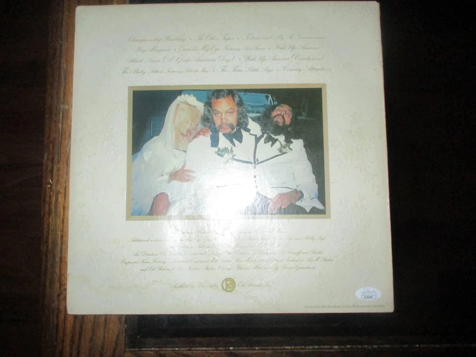 CHEECH & CHONG AUTHENTIC SIGNED/AUTOGRAPHED VINYL RECORD ALBUM-JSA CERTIFIED, image 3
