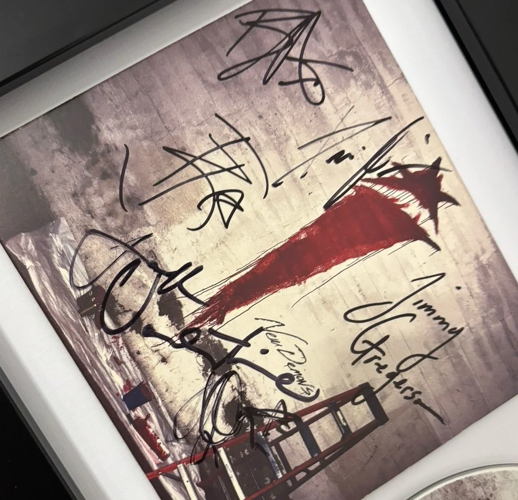 I SEE STARS SIGNED AUTOGRAPH x6 NEW DEMONS FRAMED & MATTED CD DEVIN OLIVER +5, image 4