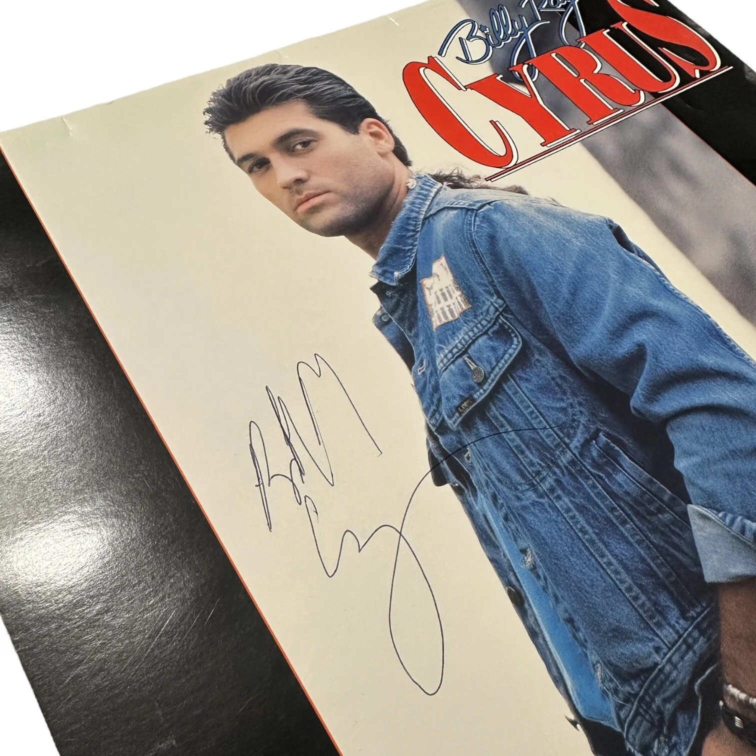 Billy Ray Cyrus Signed Autograph 1993 Wall Calendar w/ Original Backstage Pass!, image 2