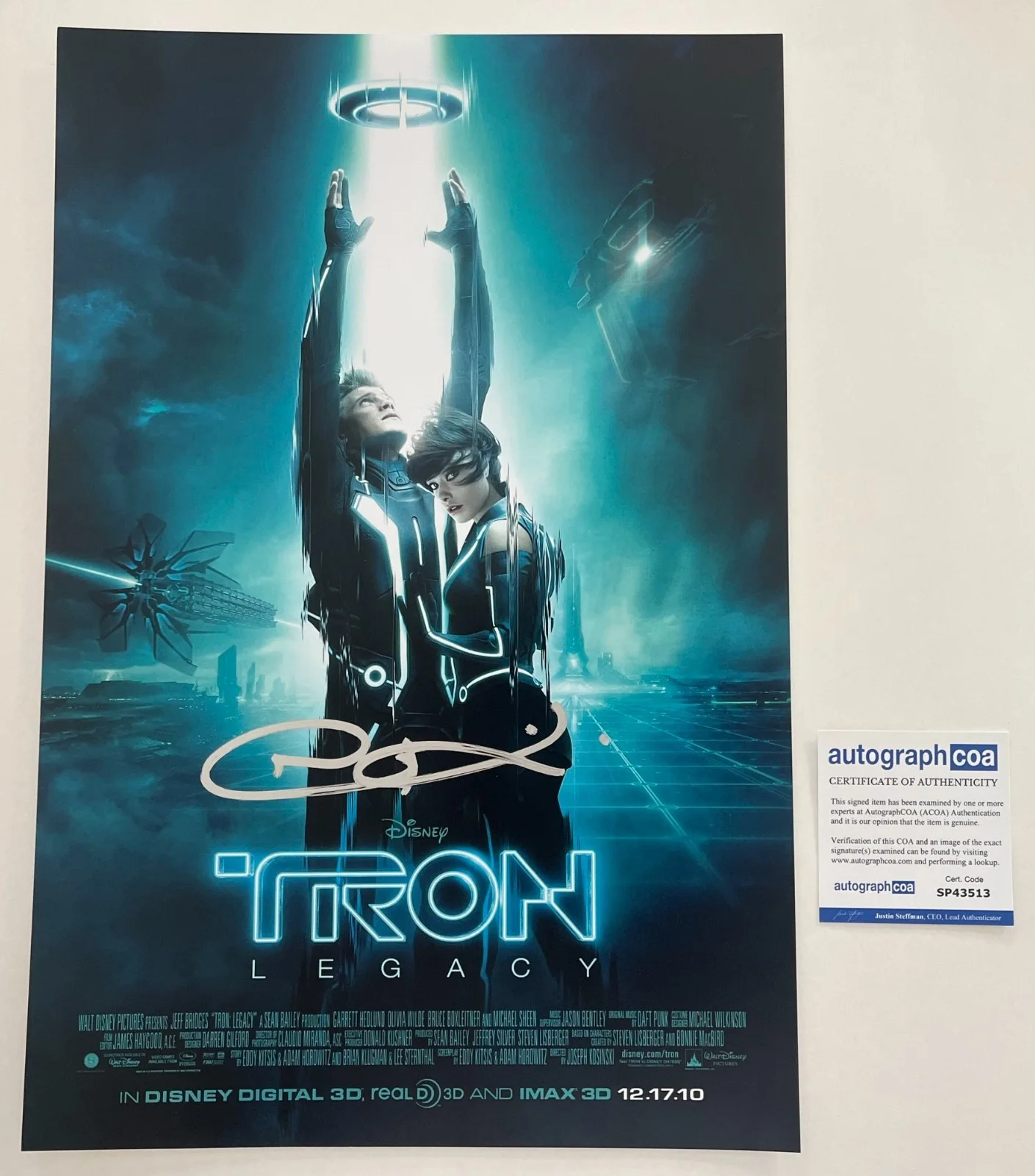 JOSEPH KOSINSKI SIGNED TRON LEGACY 12x18 PHOTO w/EXACT VIDEO PROOF AUTOGRAPH COA, image 3