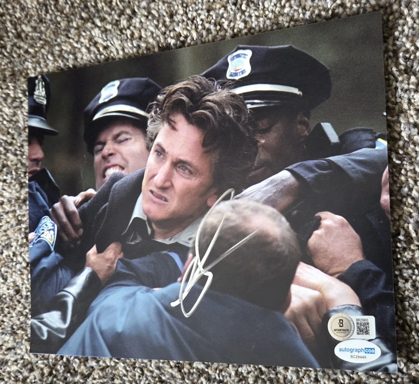 Sean Penn — SEAN PENN - 8x10 Signed Autograph Auto Photo "Mystic River" COA Beckett BAS
