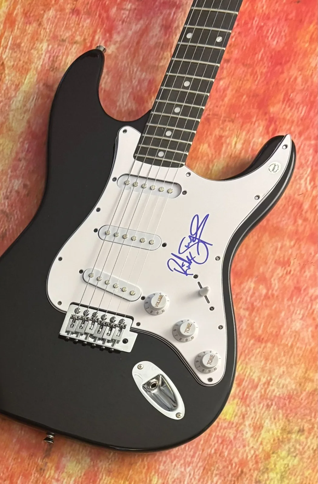 GFA Def Leppard Bassist * RICK SAVAGE * Signed Electric Guitar PROOF COA, image 2