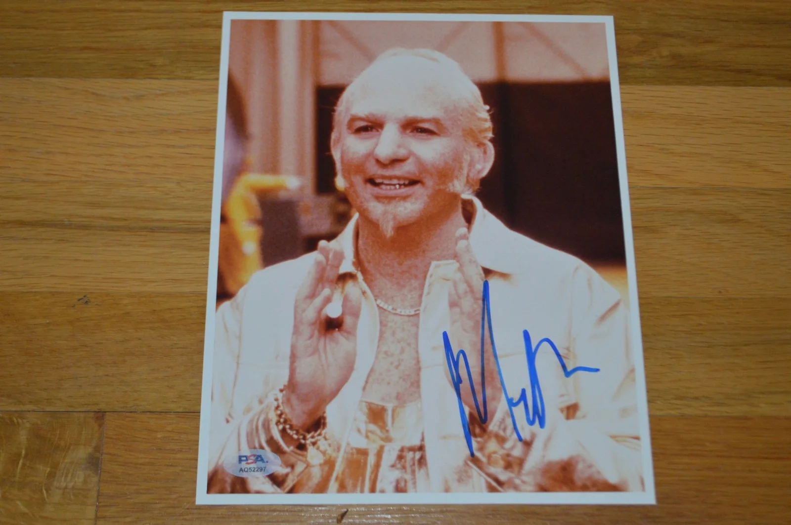 Mike Myers — Mike Myers Autographed "Austin Powers" 8x10 Color Photo with PSA Hologram
