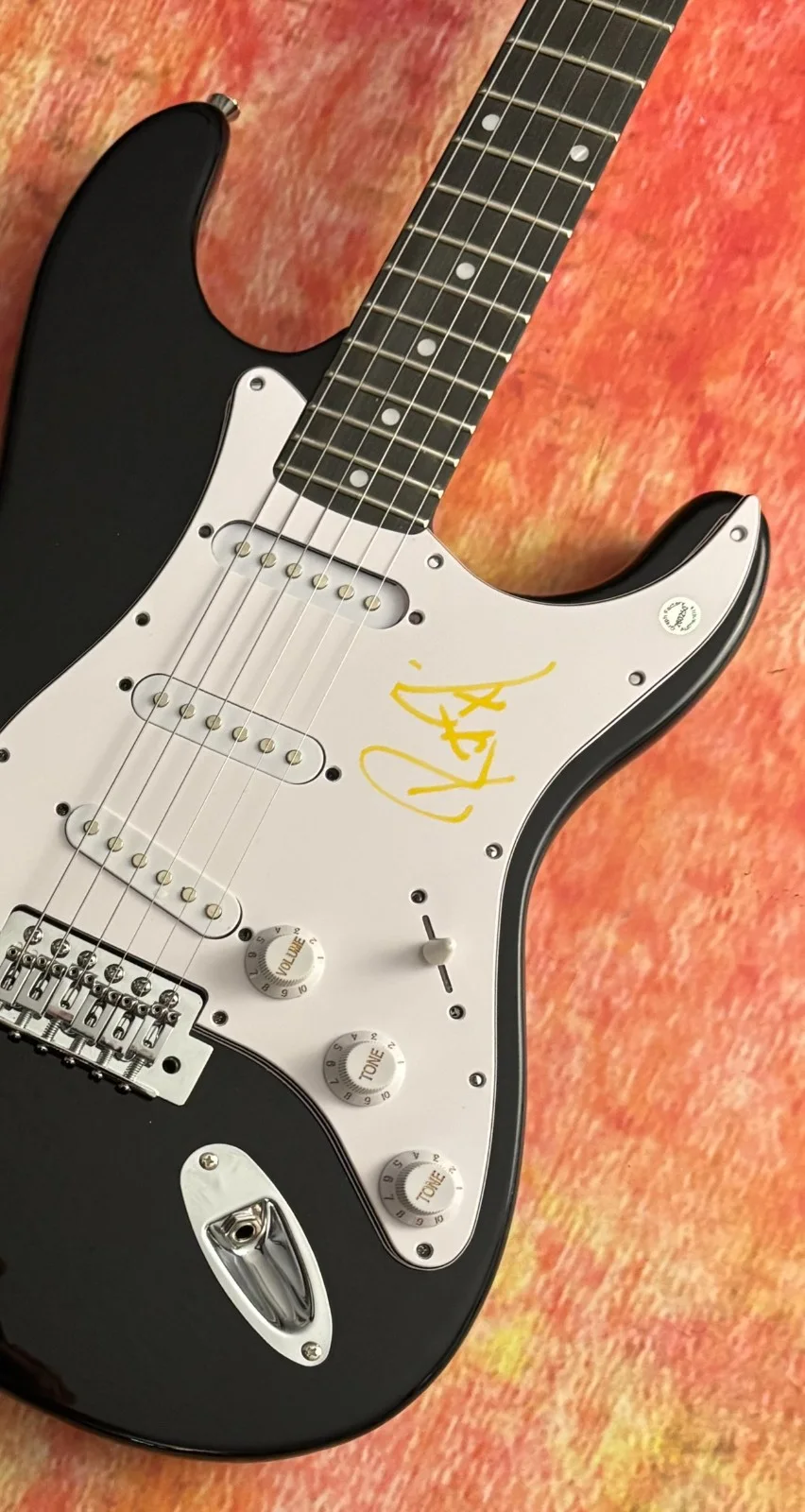GFA Metallica Band Bassist * ROBERT TRUJILLO * Signed Electric Guitar PROOF COA, изображение 5