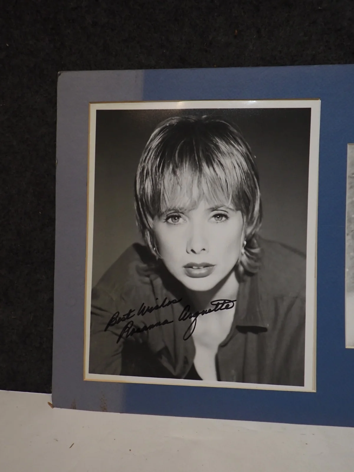 Rosanna Arquette — 2 VINTAGE Rosanna Arquette 1 AUTOGRAPH PHOTO WITH OTHER Risque PHOTO, изображение 2