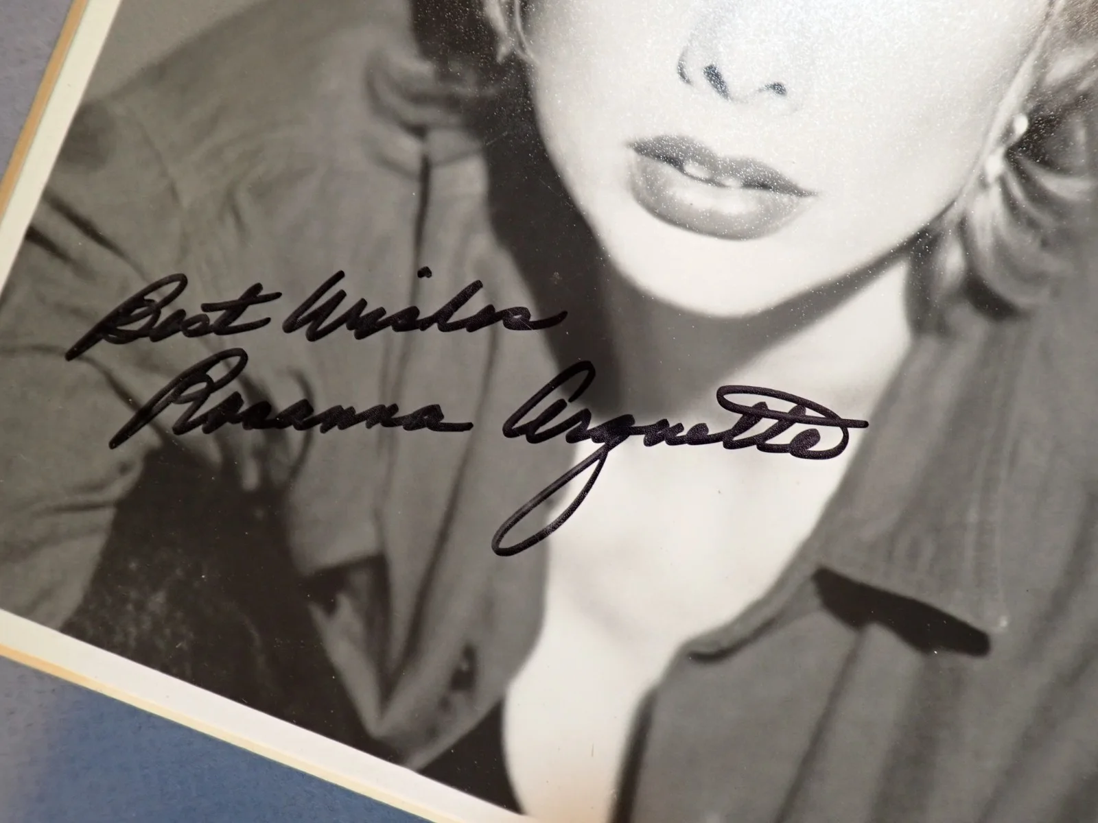 Rosanna Arquette — 2 VINTAGE Rosanna Arquette 1 AUTOGRAPH PHOTO WITH OTHER Risque PHOTO, изображение 3