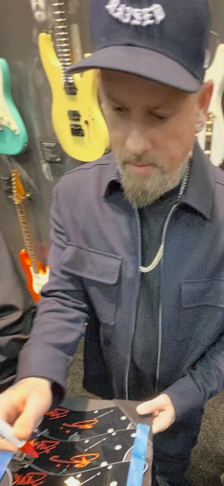 GFA Joel & Benji Madden Band * GOOD CHARLOTTE * Signed Electric Guitar PROOF COA, image 5
