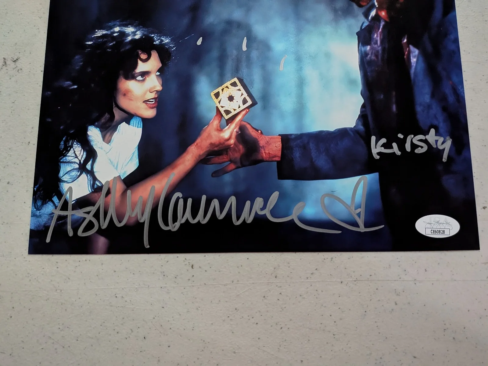 ASHLEY LAURENCE Signed Hellraiser 8x10 Photo Kirsty Autograph JSA COA p, изображение 2