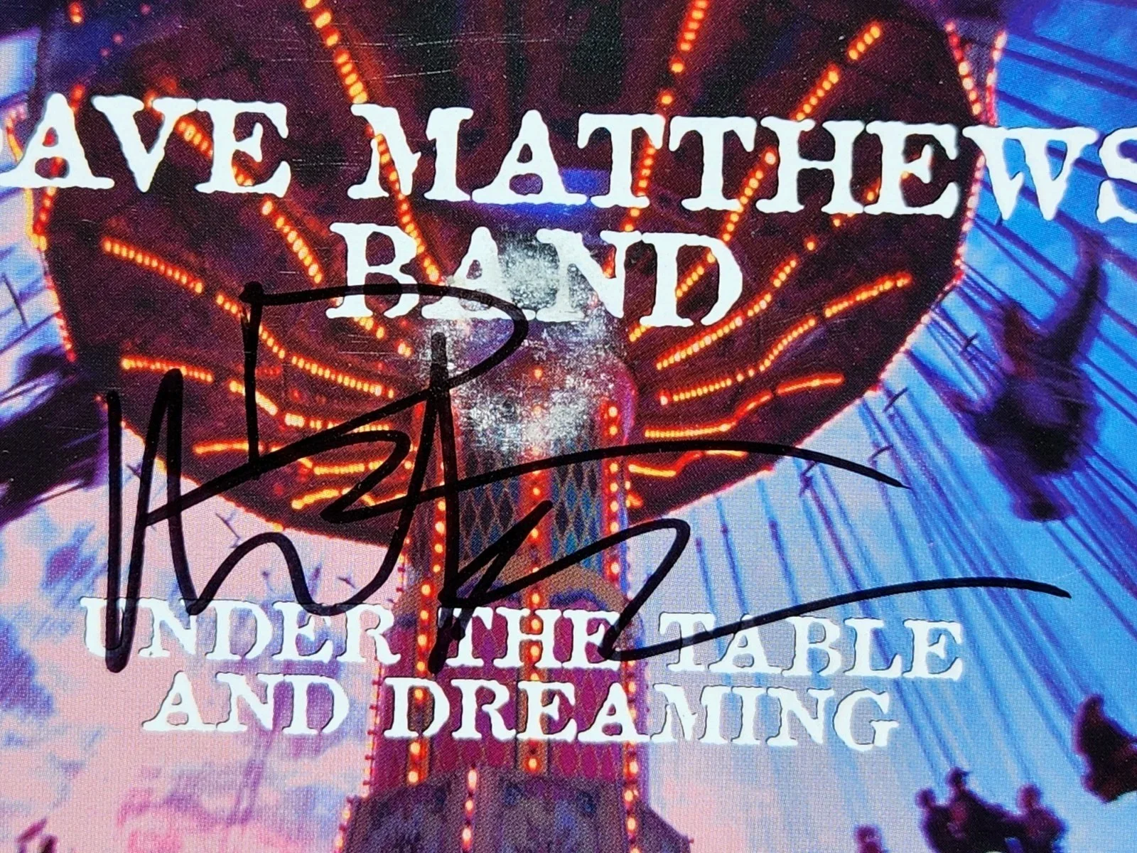 Dave Matthews Signed DAVE MATTHEWS BAND “Under The Table And Dreaming” CD Auto, image 3