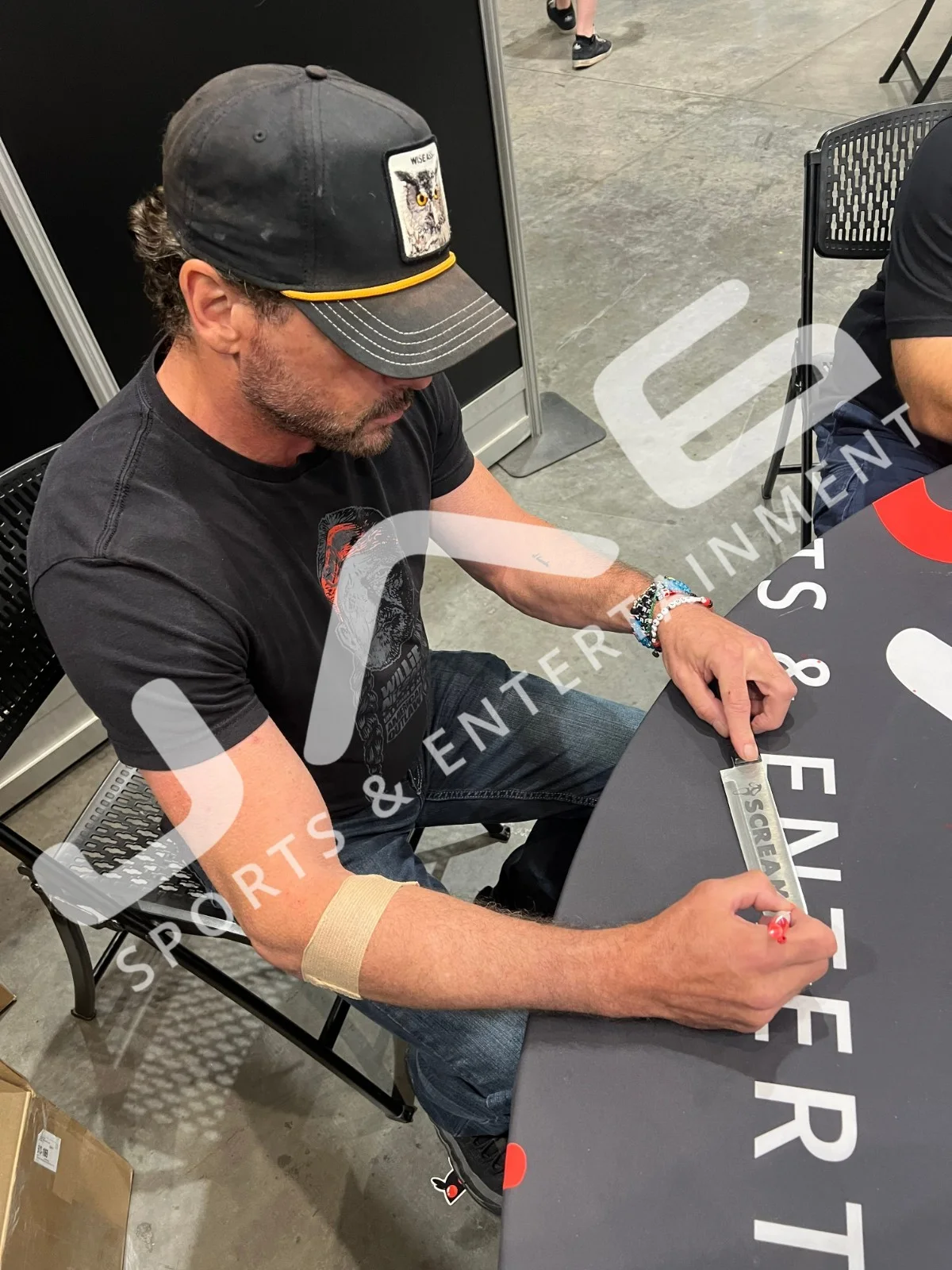 Matthew Lillard, Skeet Ulrich — Lillard & Ulrich autographed signed inscribed knife Scream Ghostface JSA, image 2