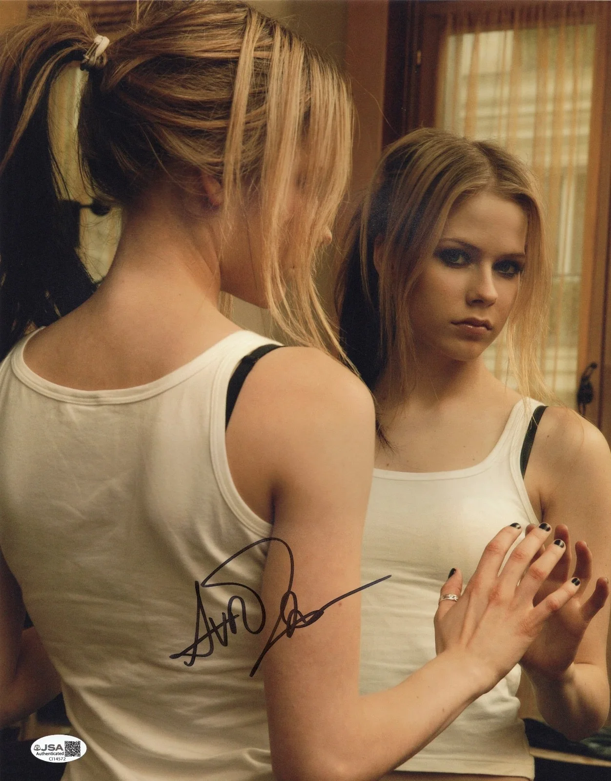 Avril Lavigne Signed 11x14 Photo JSA COA CI14572, изображение 2
