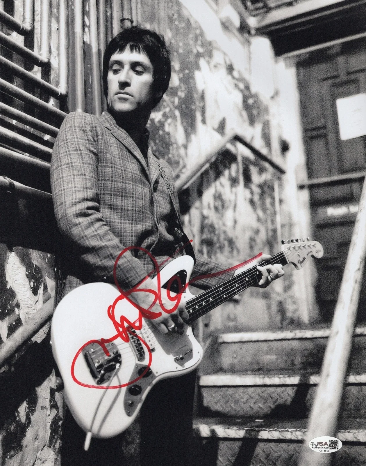 Johnny Marr The Smiths Signed 11x14 Photo (Fender 'Jaguar' Guitar) JSA COA, изображение 2