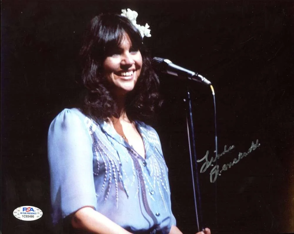 Linda Ronstadt — Linda Ronstadt PSA DNA Coa Signed 8x10 Photo Autograph