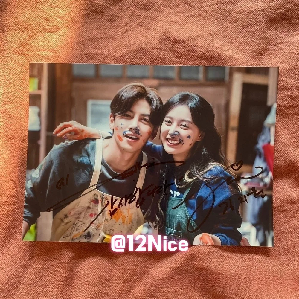 Lovestruck in the City Ji Chang Wook Kim Ji Won Autographed Photo 4*6, изображение 2