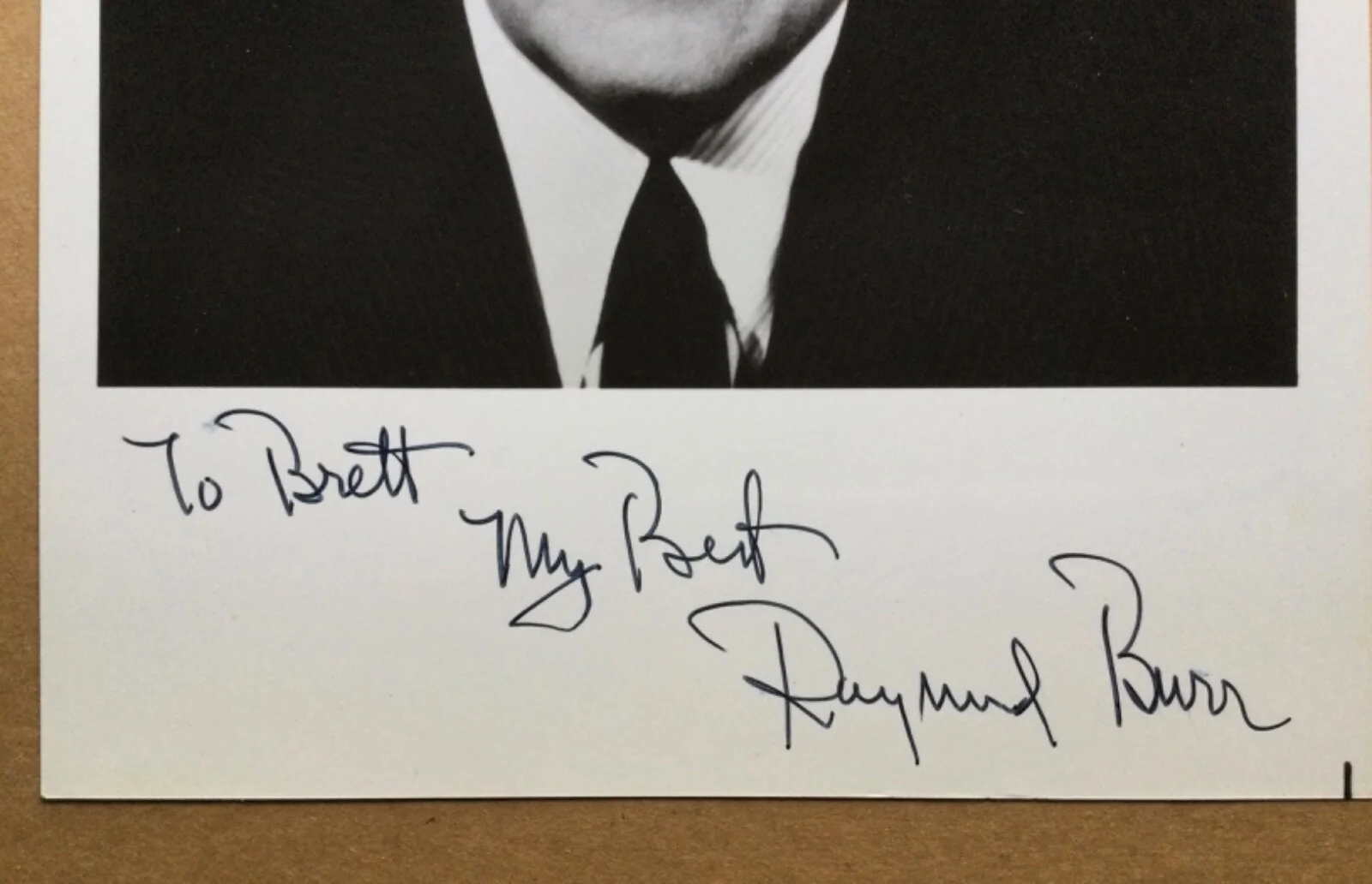 Raymond Burr — Raymond Burr (1917-1993) Perry Mason Ironside Signed Autograph 8x10 Photo., изображение 4