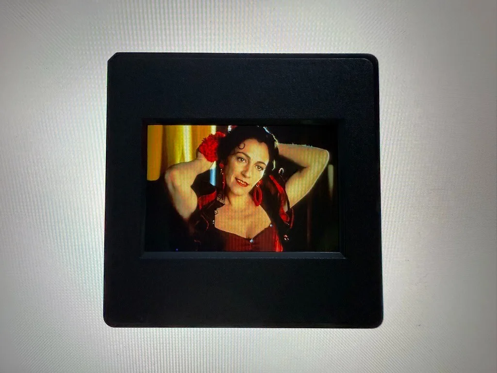 RARE 1990 Ay, Carmela! Mounted Film Cell (Carmen Maura) Colour, изображение 2