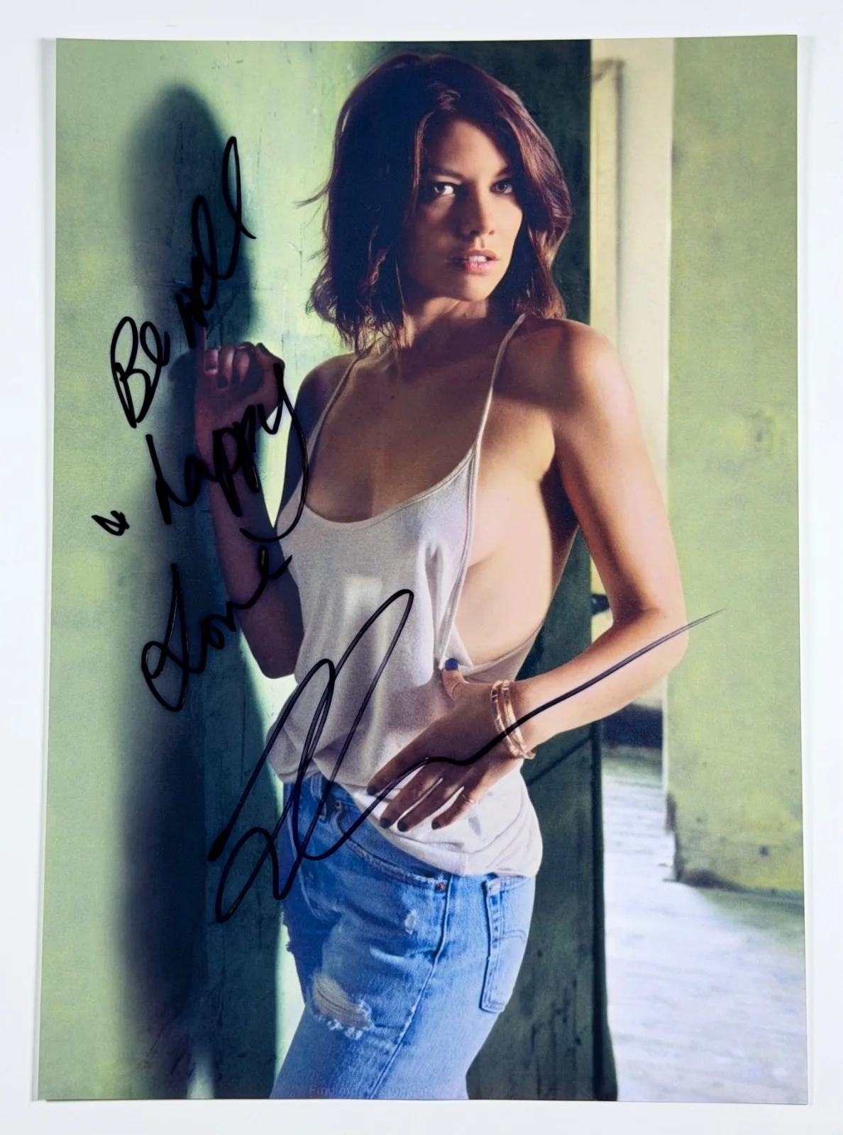 Lauren Cohan — Lauren Cohan Signed 8.5x11 Photo Autograph Walking Dead COA