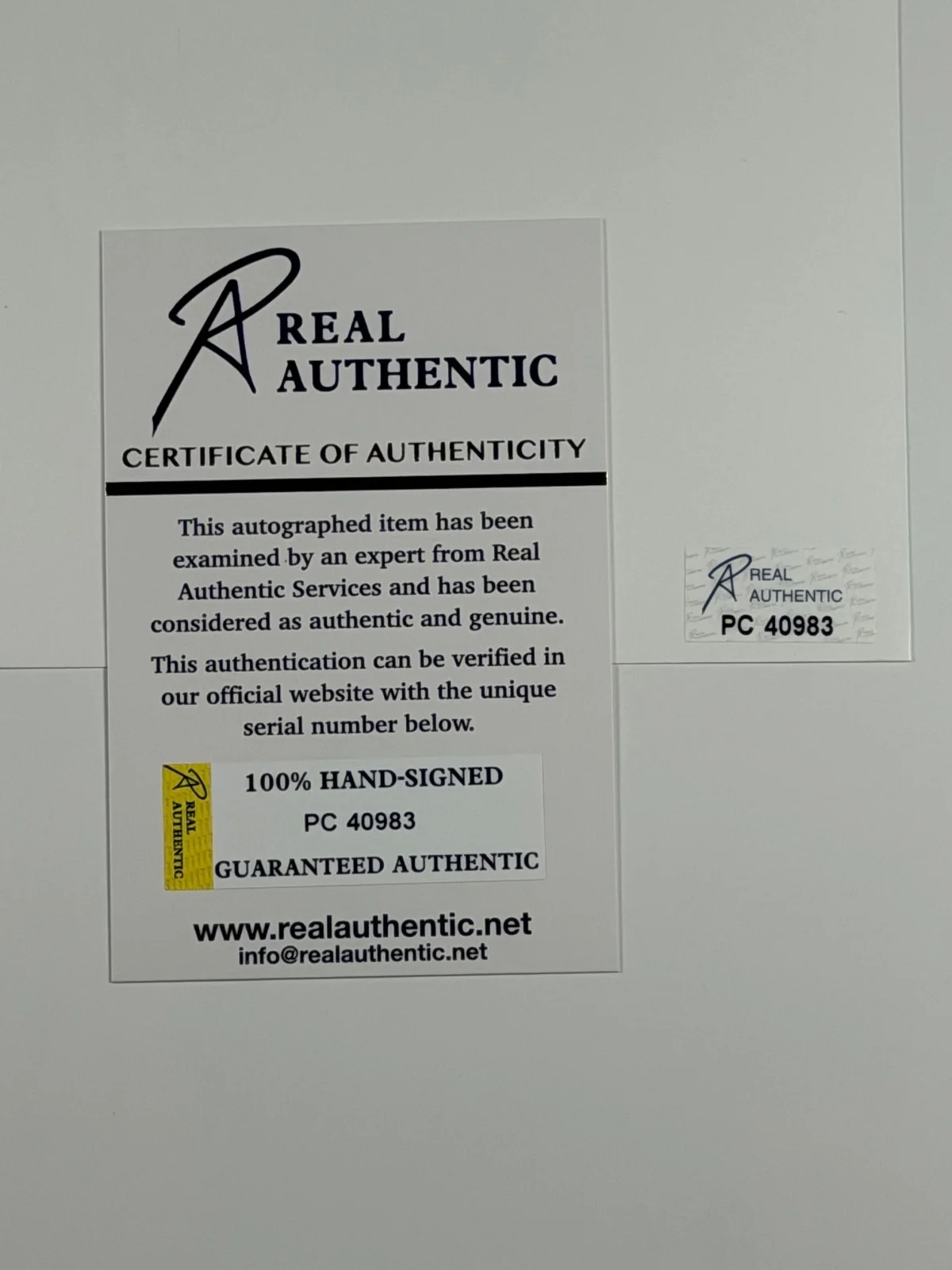 Jennifer Love Hewitt — Jennifer Love Hewitt Signed 8.5x11 Photo Autograph Sexy COA, image 3