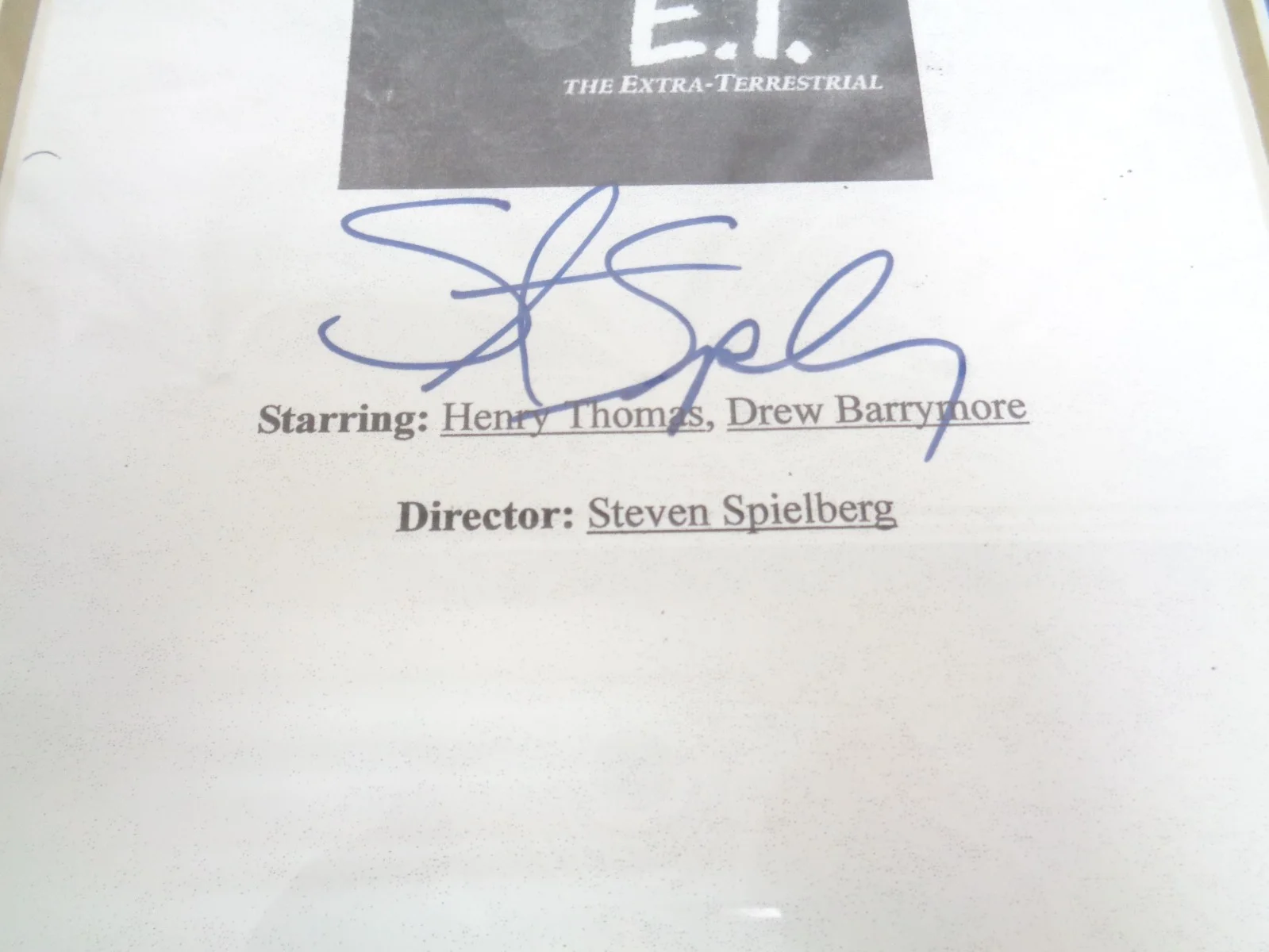 Steven Spielberg — Steven Spielberg ET Autographed Collectible Matted Framed photo with COA, изображение 2