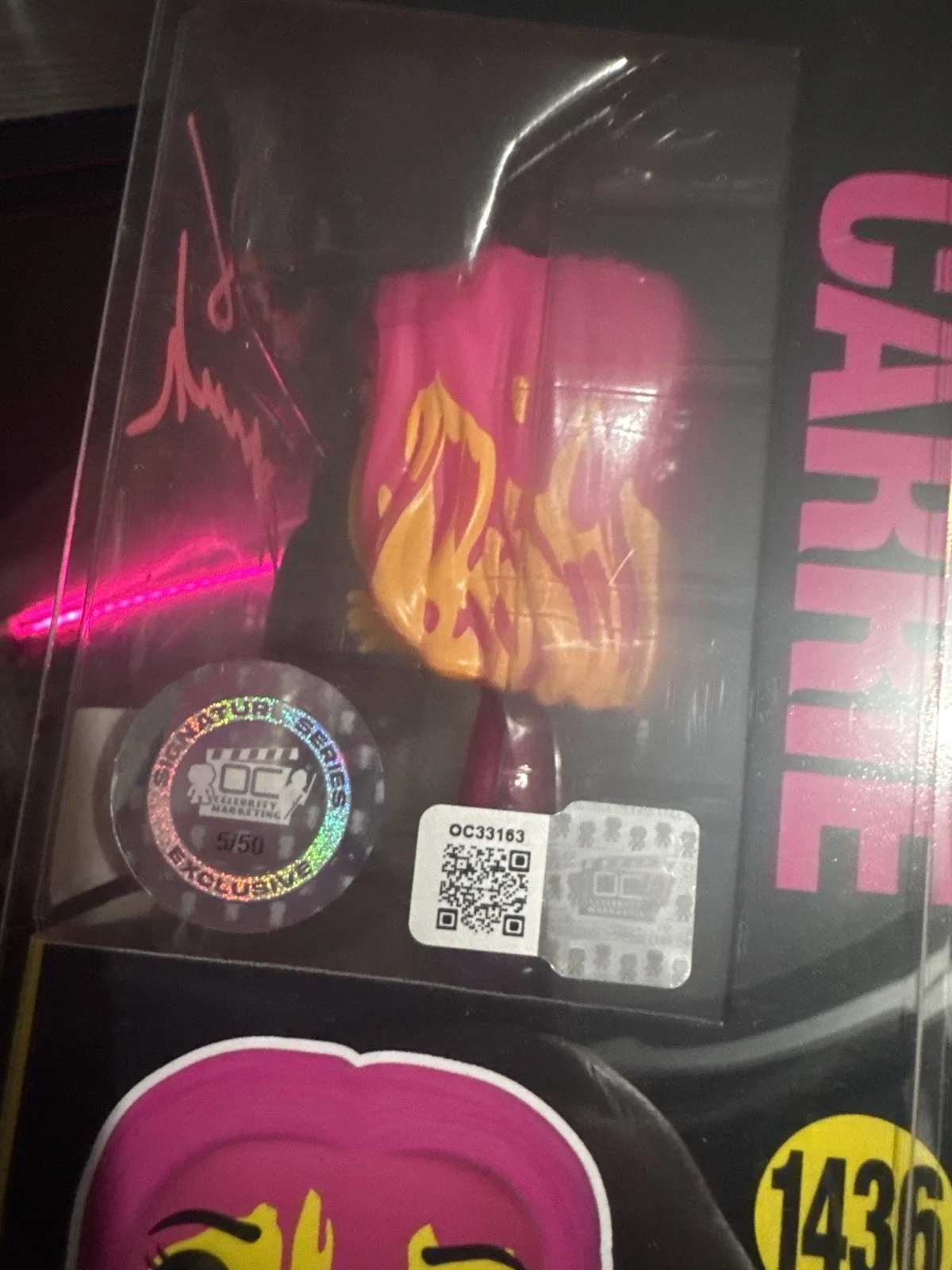 Funko Pop Carrie Entertainment 5/50 ever Signed OC Celebrity Authenticated, image 2