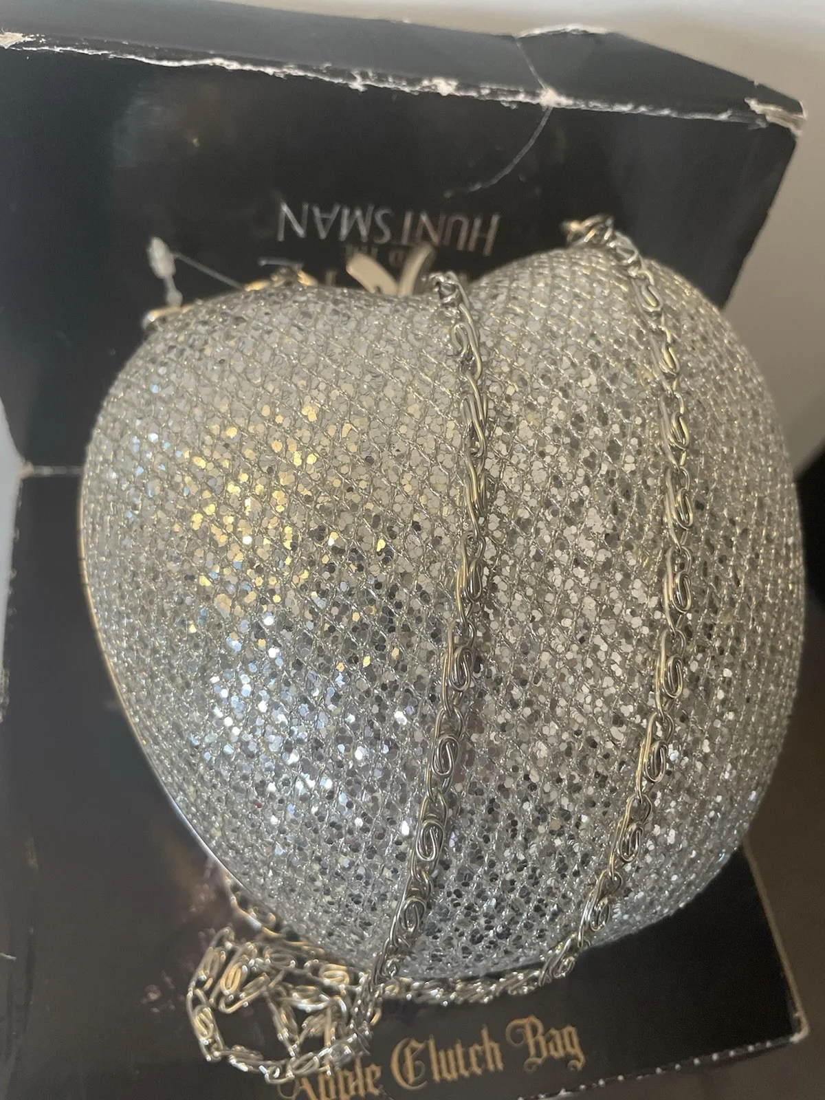 Snow White & The Huntsman Promo Apple Clutch Bag With Charm & Mirror - Boxed, изображение 4