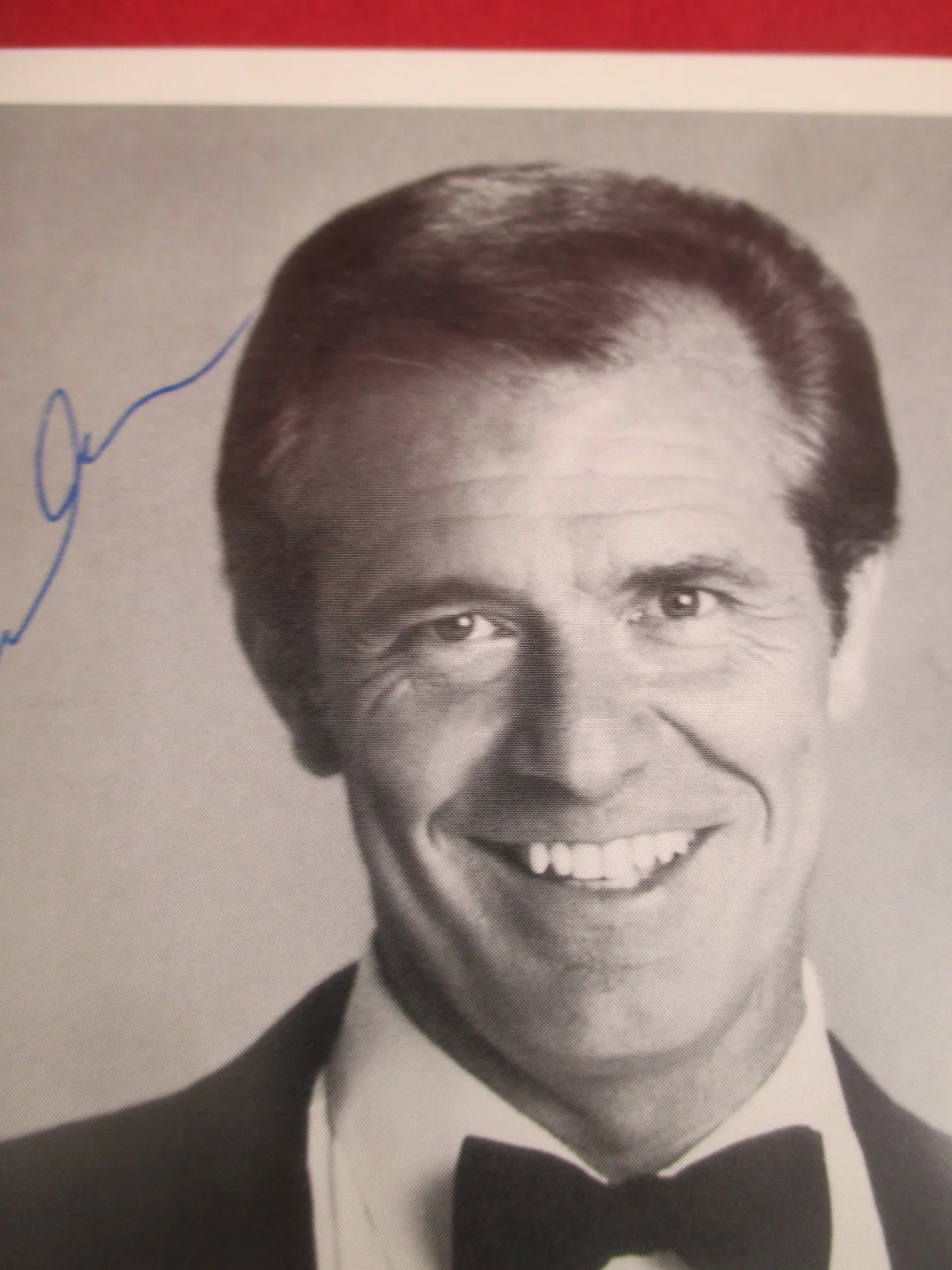Bob Eubanks — Bob Eubanks Signed Autographed 8 x 10 Photo Game Show Host Newlywed Game B, изображение 4