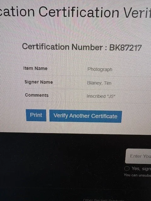Tim Blaney — Tim Blaney Short Circuit Johnny 5 signed autograph 8 x 10 color Beckett auth, изображение 2