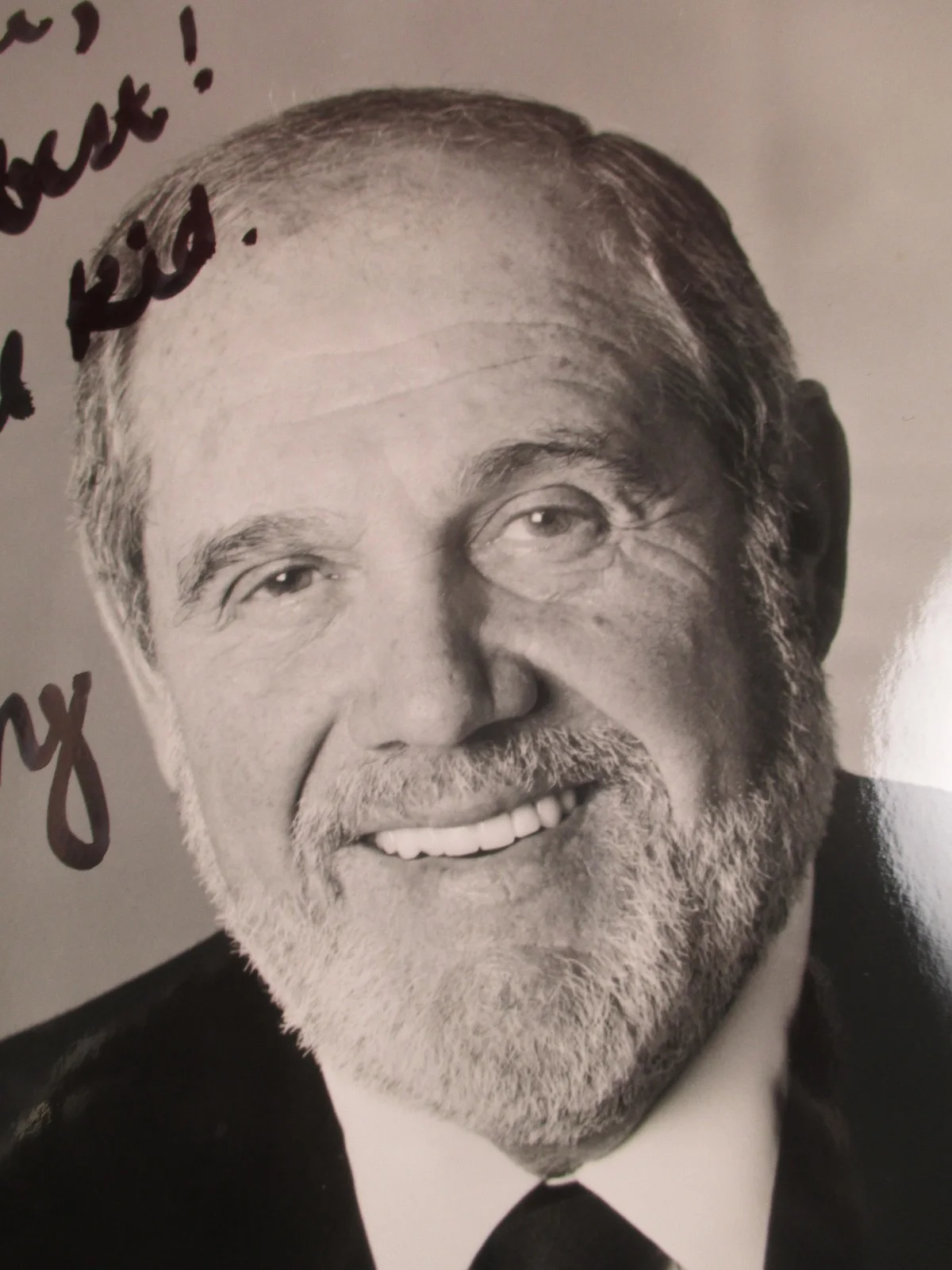 Alan King SIGNED PUBLICITY PHOTO 8 X 10 black sharpie personalized, image 2