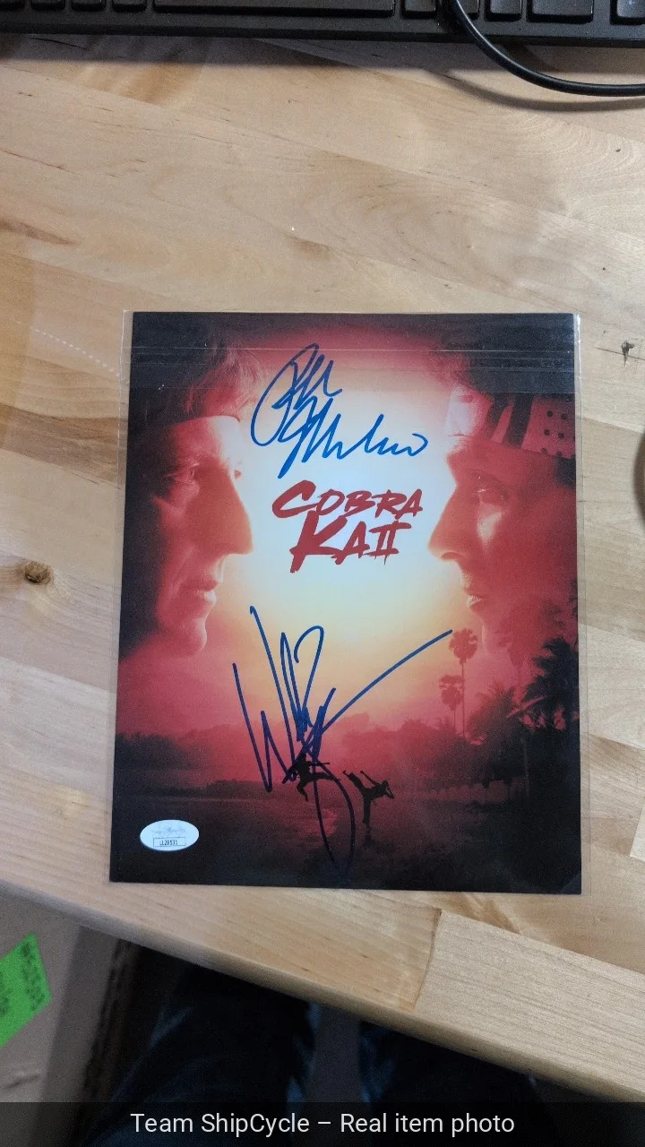 Ralph Macchio — Ralph Macchio William Zabka Cobra Kai Signed 8X10 Autographed JSA COA G1N, изображение 3