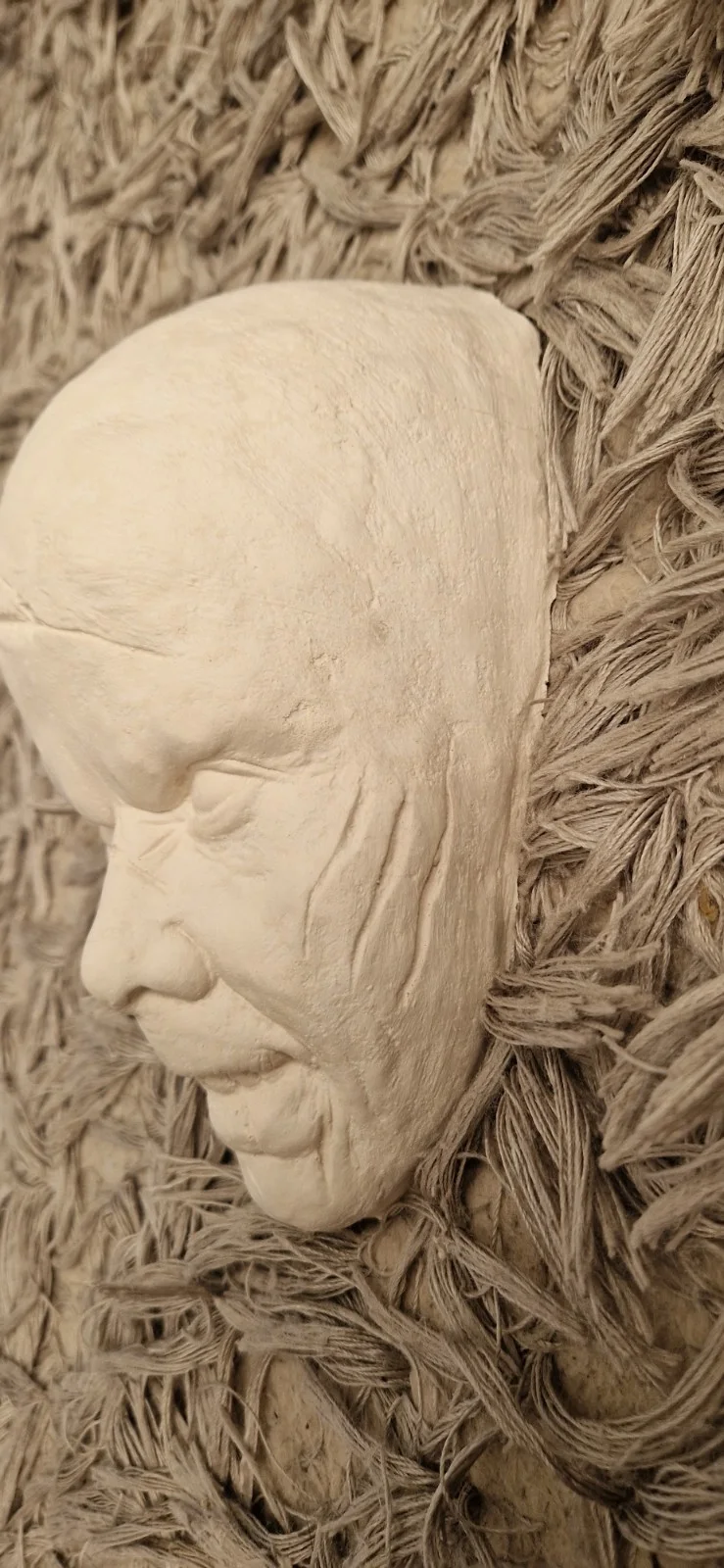 Life Size Regan Face Cast Prop Linda Blair, image 5