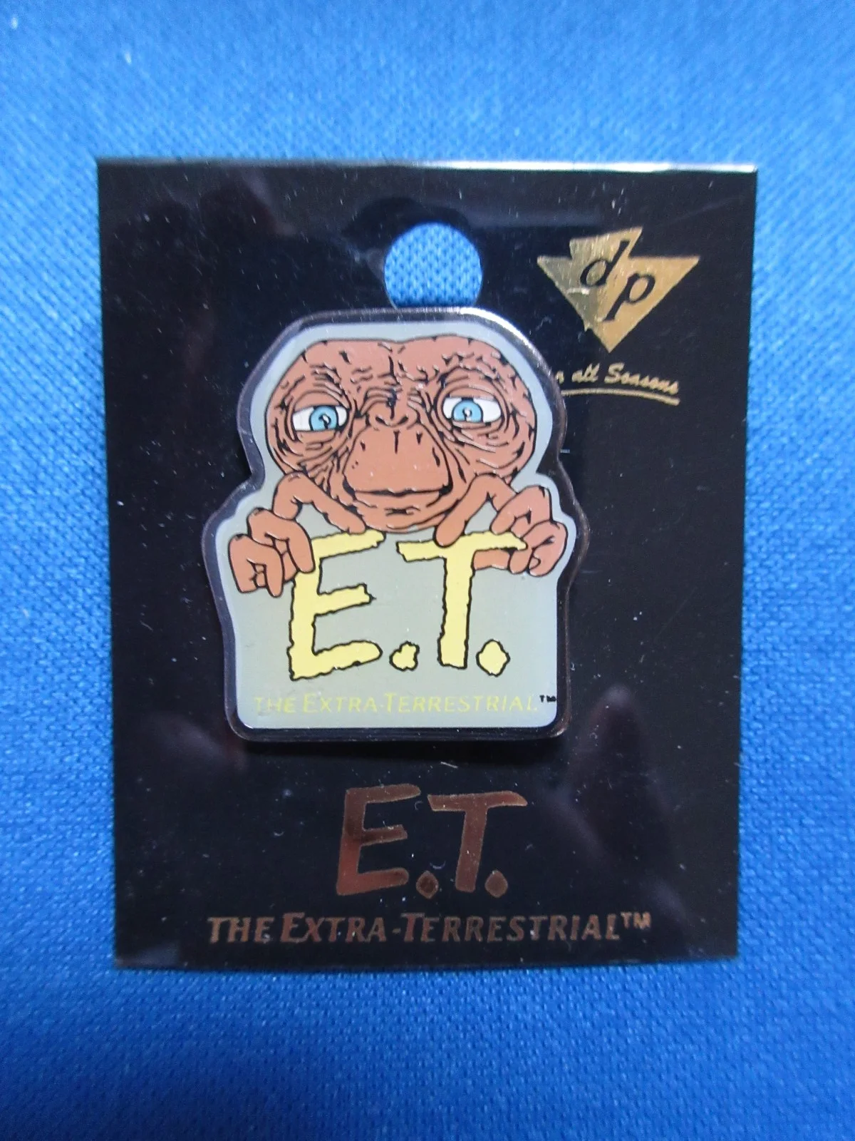 ET THE EXTRA TERRESTRIAL PIN BADGE 90's UNUSED EX SHOP STOCK, image 2